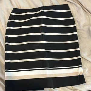 WHBM skirt